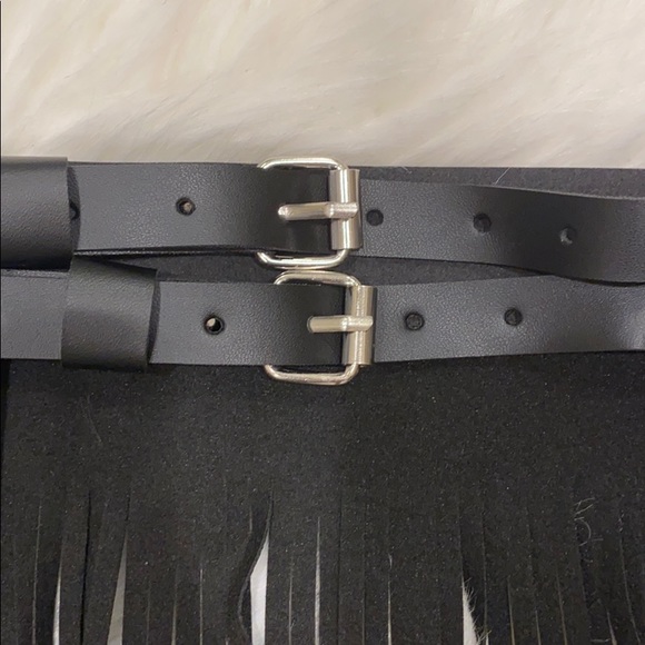 Black Leather Fringe Belt - Picture 5 of 7